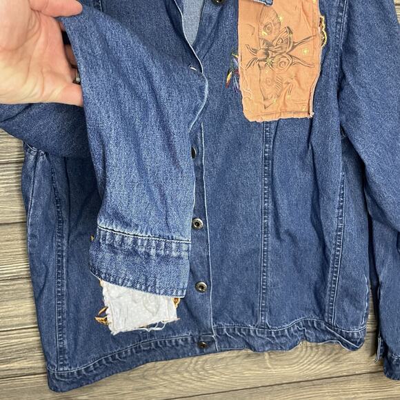 AGAPO Vintage Denim Long Sleeve Button Jacket with Embroided Patches Size Medium - Picture 5 of 9